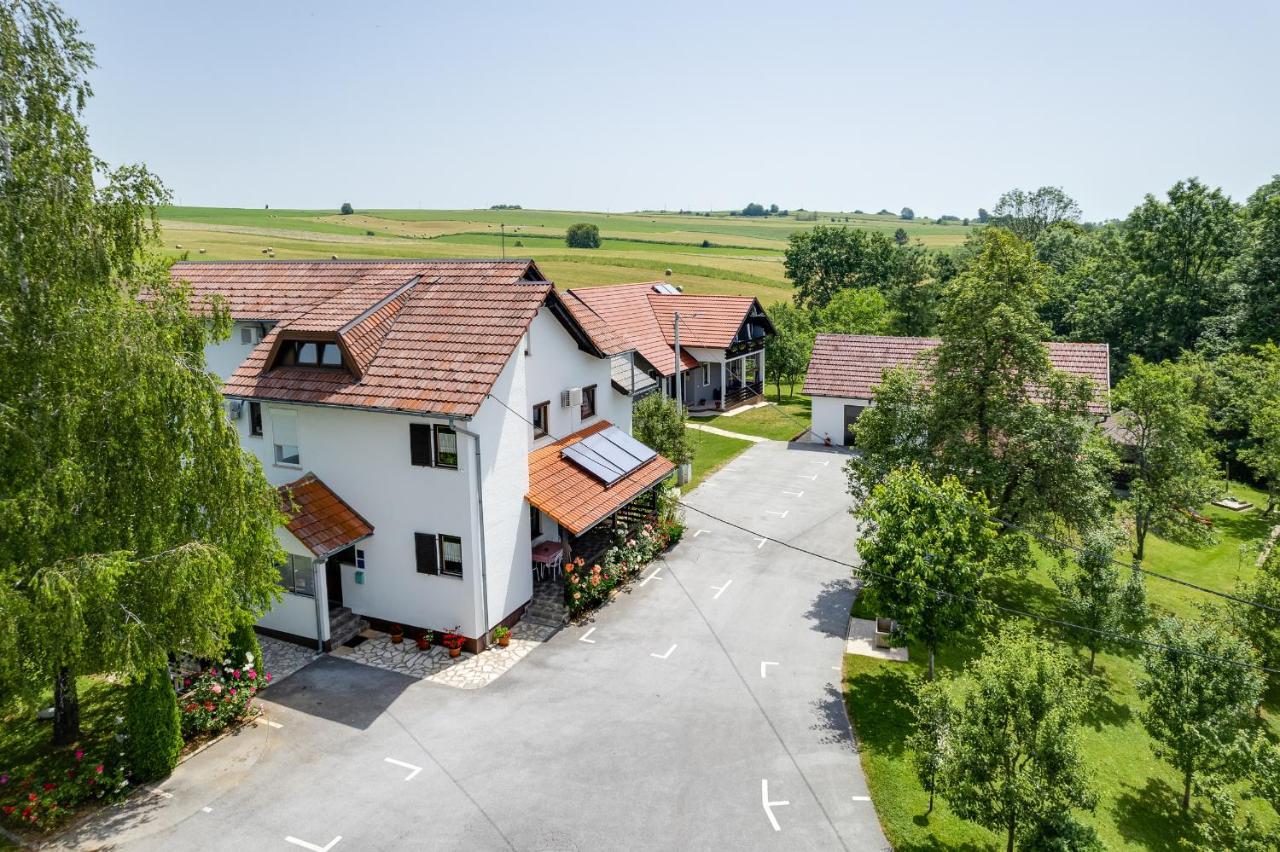 Apartments Patar Grabovac  Exterior photo