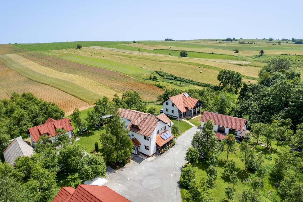 Apartments Patar Grabovac  Exterior photo